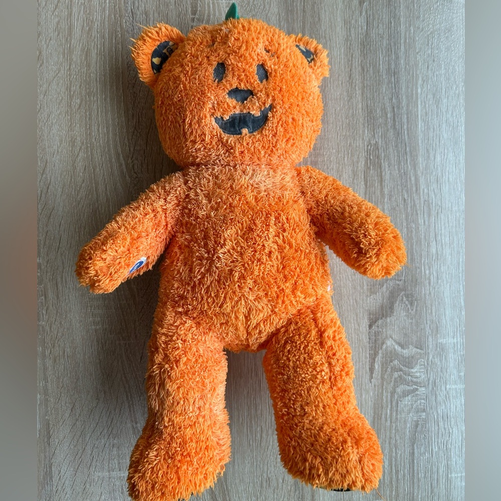 Pumpkin Glow BUILDABEAR